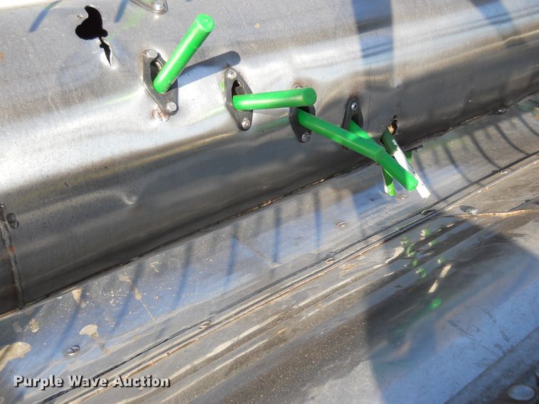 image for item DF4509 1997 John Deere 925F flex head