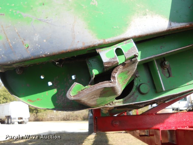 image for item DF4509 1997 John Deere 925F flex head