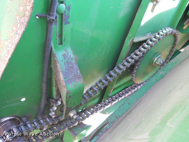 image for item DF4509 1997 John Deere 925F flex head