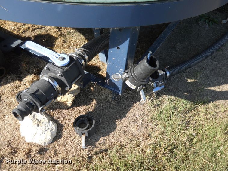 image for item DF4511 Schaben triple cone bottom fertilizer trailer