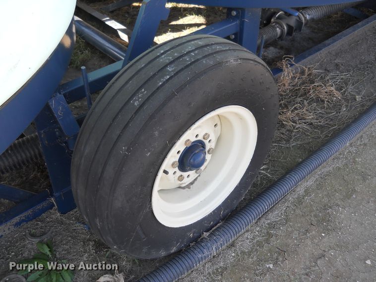 image for item DF4511 Schaben triple cone bottom fertilizer trailer