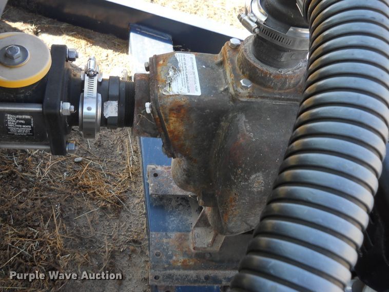 image for item DF4511 Schaben triple cone bottom fertilizer trailer