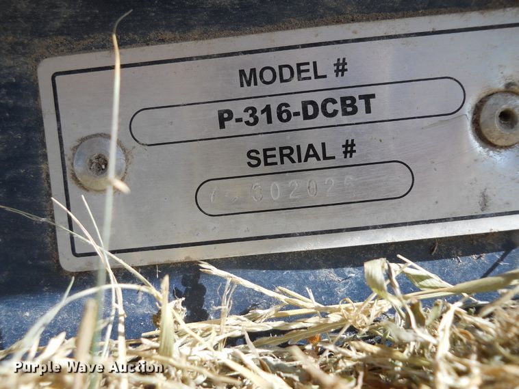 image for item DF4511 Schaben triple cone bottom fertilizer trailer