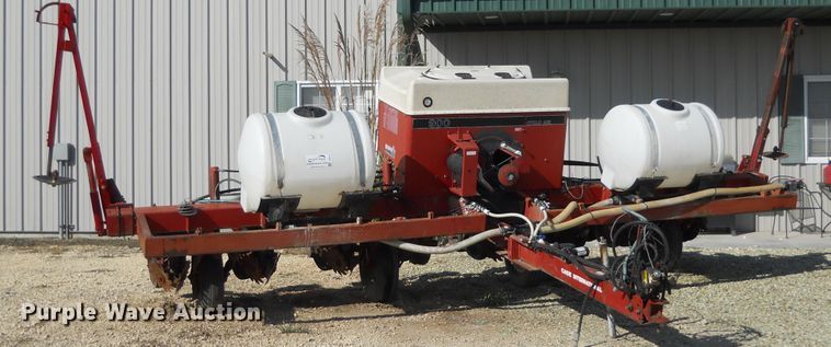 image for item DF4514 1991 Case IH 900 Cyclo Air planter