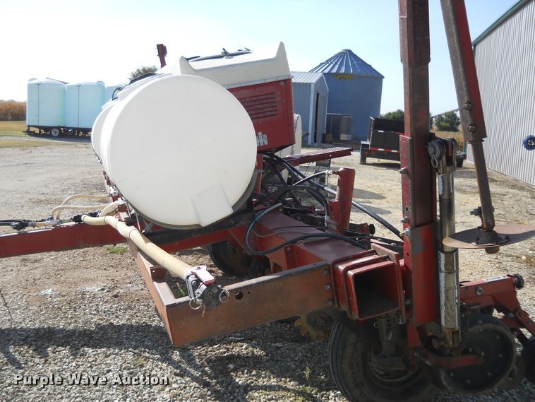 image for item DF4514 1991 Case IH 900 Cyclo Air planter