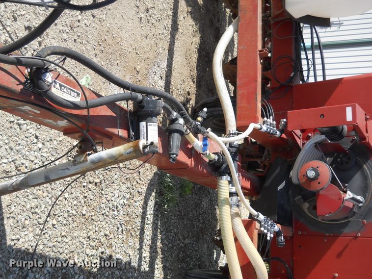 image for item DF4514 1991 Case IH 900 Cyclo Air planter
