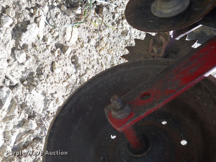 image for item DF4514 1991 Case IH 900 Cyclo Air planter