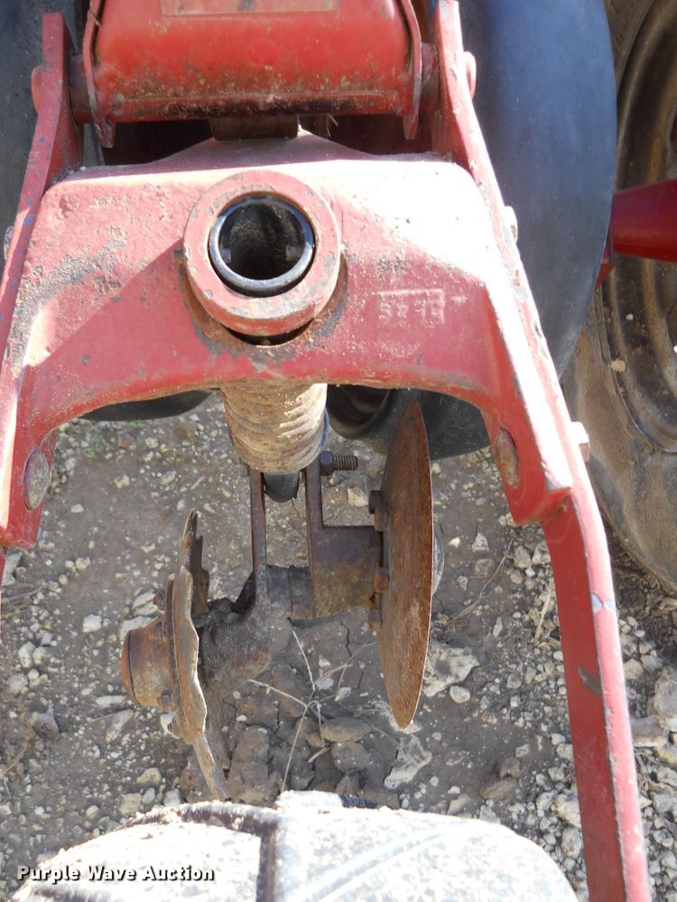 image for item DF4514 1991 Case IH 900 Cyclo Air planter