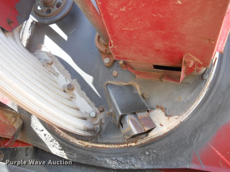 image for item DF4514 1991 Case IH 900 Cyclo Air planter