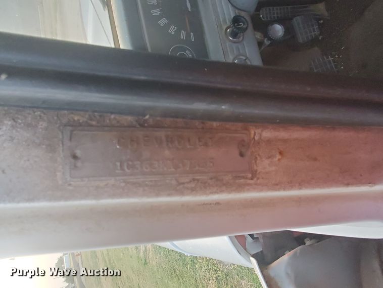 image for item DF5696 1961 Chevrolet Apache 30  feed mixer truck