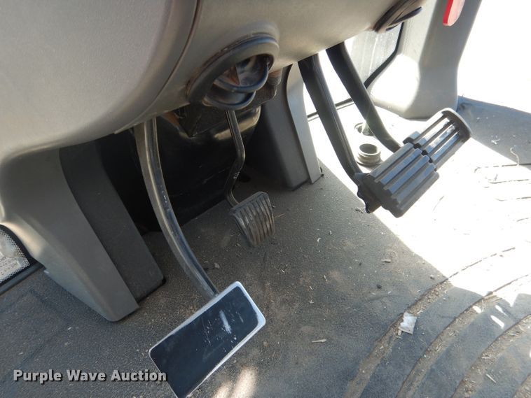 image for item DG4626 2003 New Holland TG285  MFWD tractor