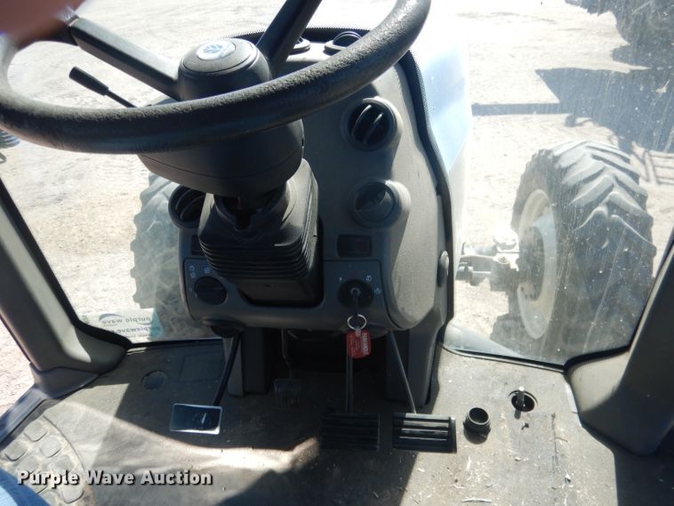 image for item DG4626 2003 New Holland TG285  MFWD tractor