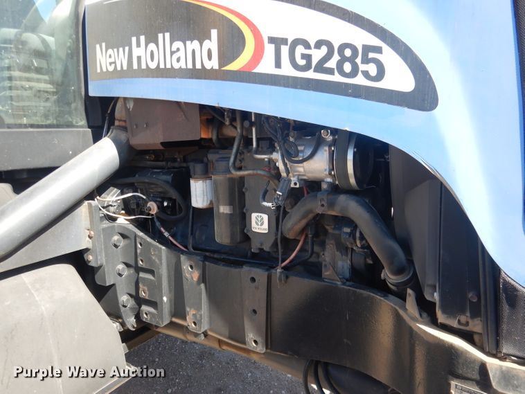 image for item DG4626 2003 New Holland TG285  MFWD tractor