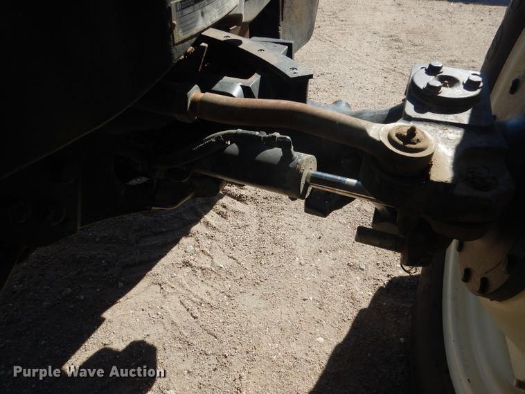 image for item DG4626 2003 New Holland TG285  MFWD tractor