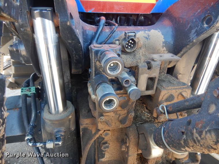 image for item DG4626 2003 New Holland TG285  MFWD tractor