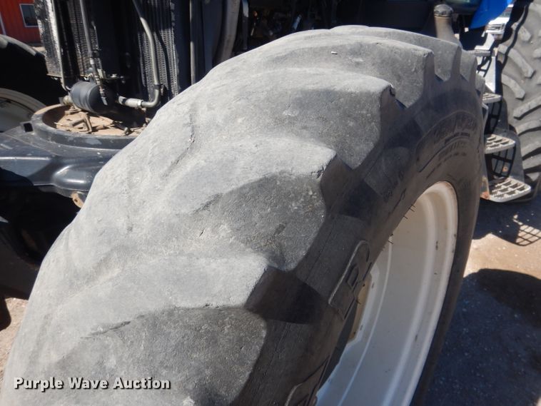 image for item DG4626 2003 New Holland TG285  MFWD tractor