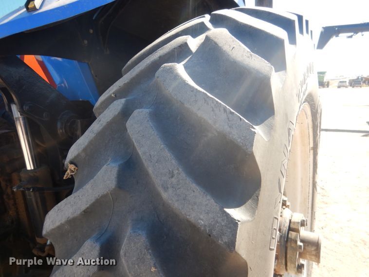 image for item DG4626 2003 New Holland TG285  MFWD tractor