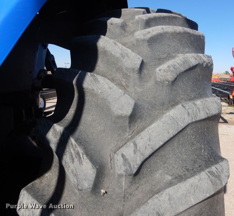 image for item DG4626 2003 New Holland TG285  MFWD tractor