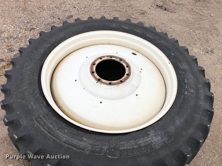 image for item DG4626 2003 New Holland TG285  MFWD tractor