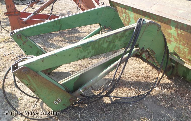 image for item DG8366 John Deere 48  loader