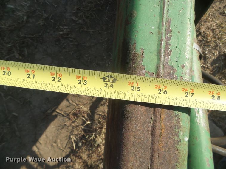 image for item DG8366 John Deere 48  loader