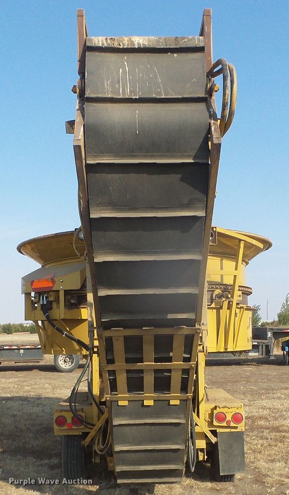 image for item DG8368 Mighty-giant tub grinder