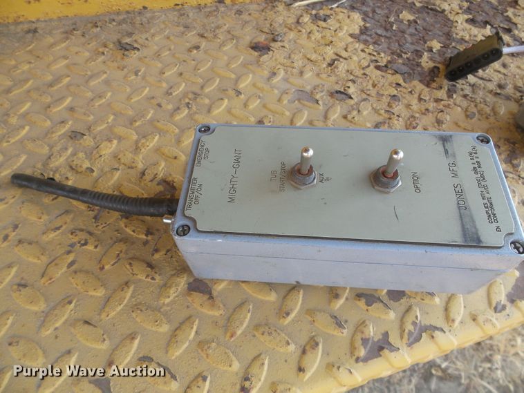 image for item DG8368 Mighty-giant tub grinder