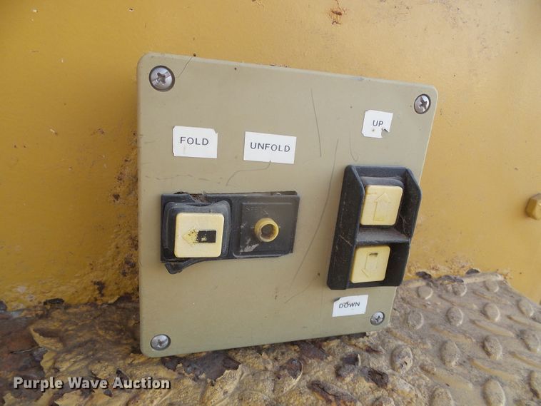 image for item DG8368 Mighty-giant tub grinder