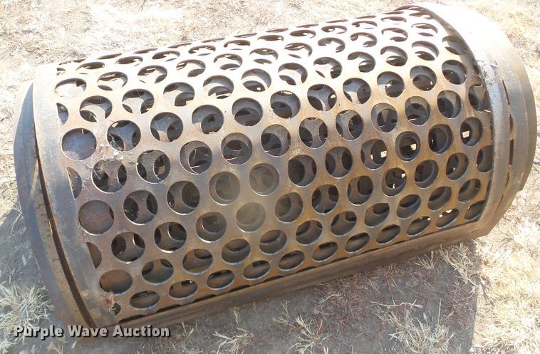 image for item DG8368 Mighty-giant tub grinder