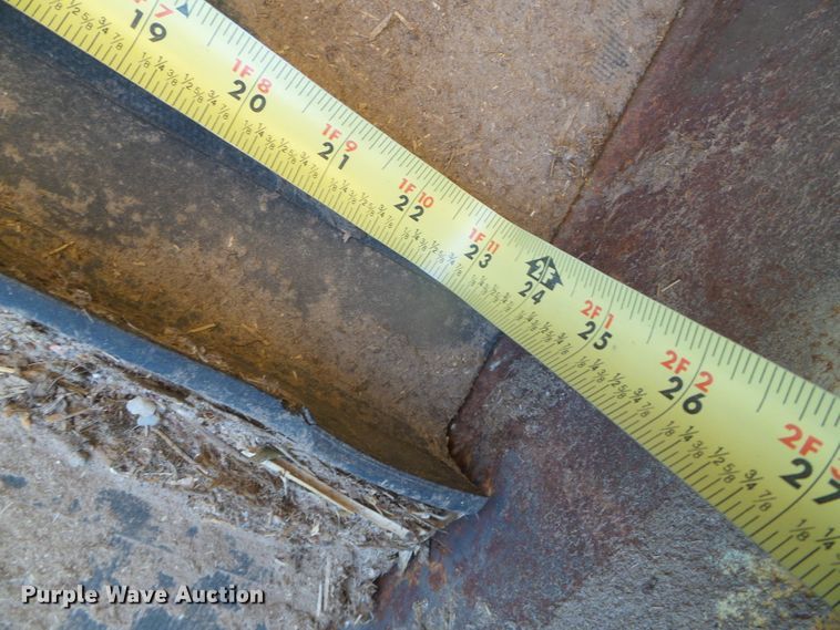 image for item DG8368 Mighty-giant tub grinder