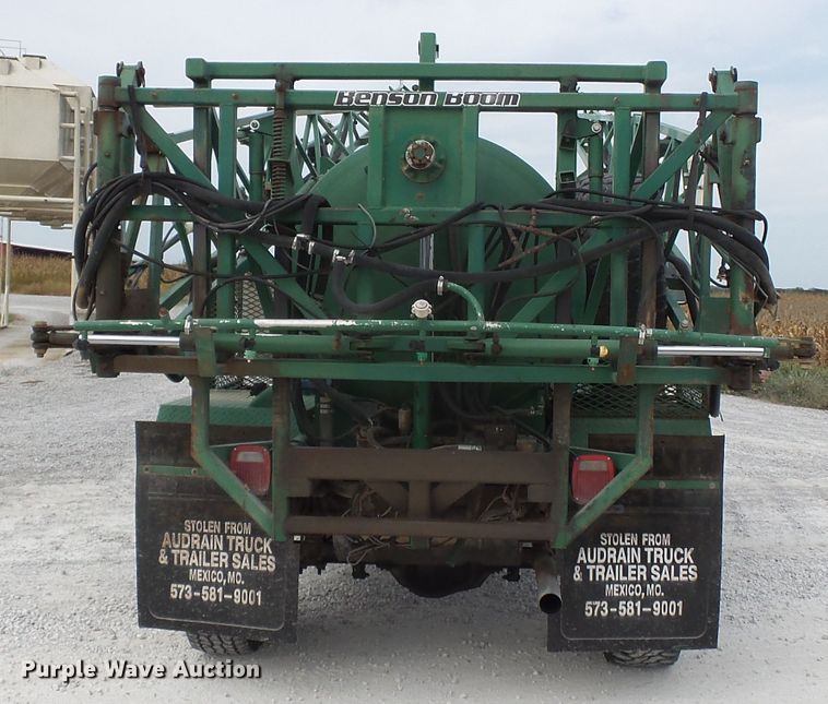 image for item DH3949 1993 Ford F350 applicator truck