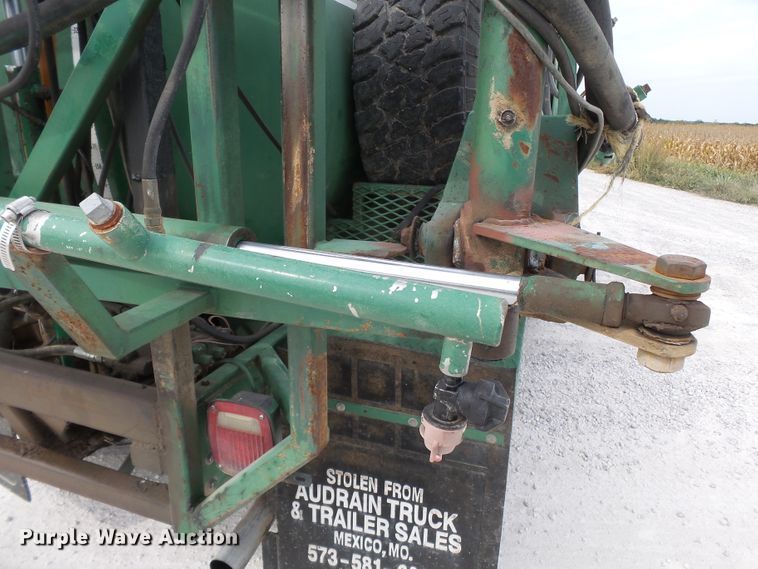 image for item DH3949 1993 Ford F350 applicator truck