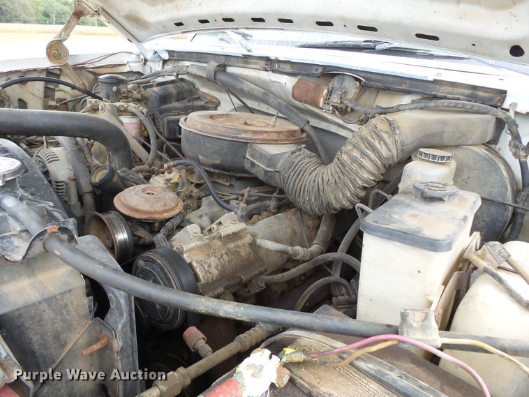 image for item DH3949 1993 Ford F350 applicator truck