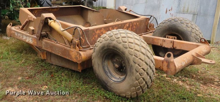 image for item DH3978 Rayne Plane 300R scraper