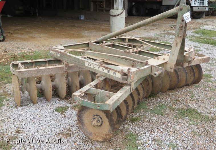 image for item DH3979 Oliver 352 tandem disk