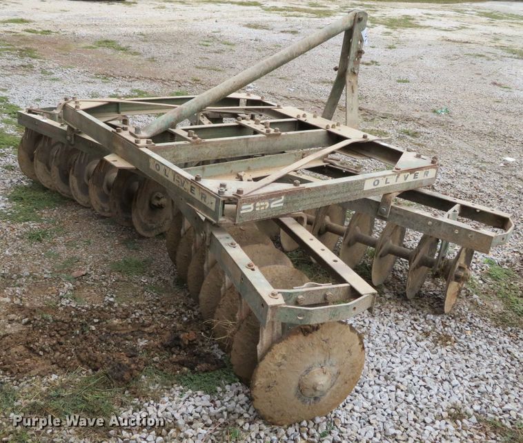 image for item DH3979 Oliver 352 tandem disk