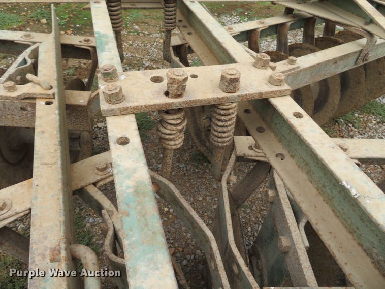 image for item DH3979 Oliver 352 tandem disk