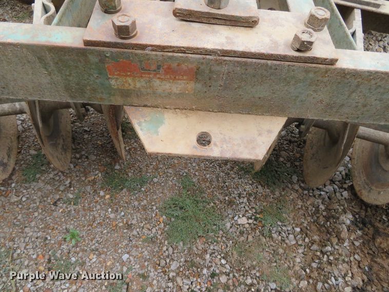 image for item DH3979 Oliver 352 tandem disk