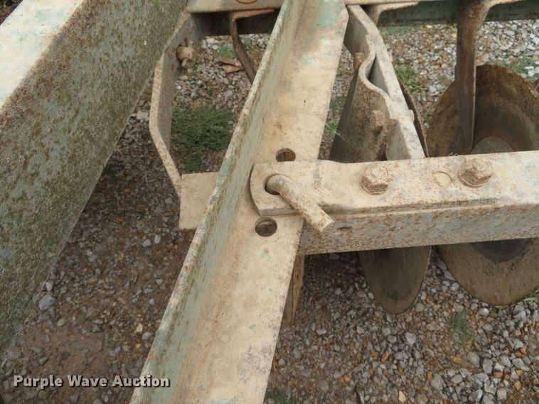 image for item DH3979 Oliver 352 tandem disk