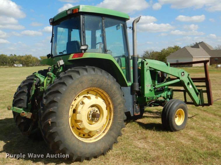 image for item DH5389 1993 John Deere 7800  tractor