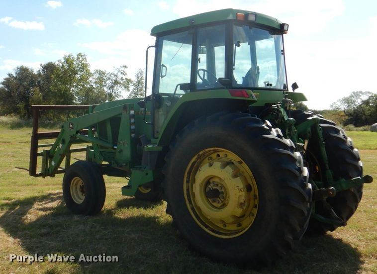 image for item DH5389 1993 John Deere 7800  tractor