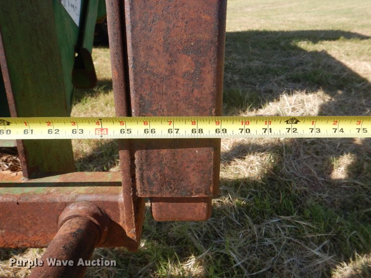 image for item DH5389 1993 John Deere 7800  tractor