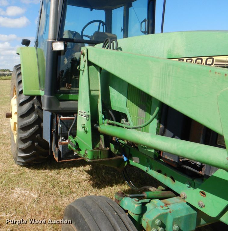 image for item DH5389 1993 John Deere 7800  tractor