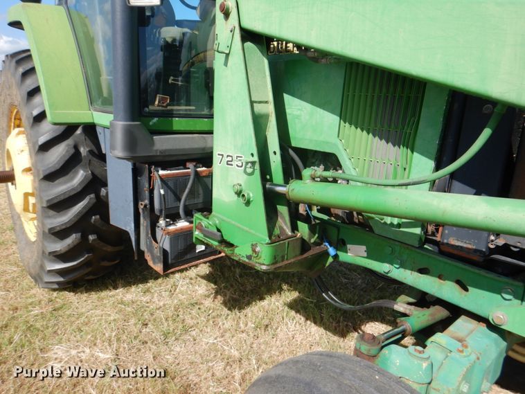 image for item DH5389 1993 John Deere 7800  tractor