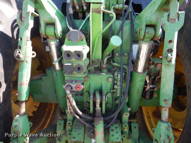 image for item DH5389 1993 John Deere 7800  tractor