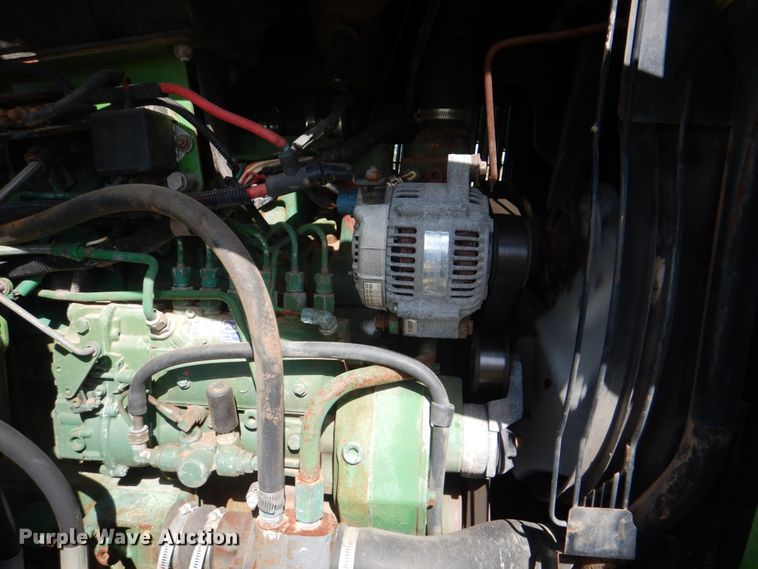 image for item DH5389 1993 John Deere 7800  tractor