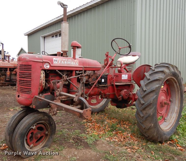 image for item DH6724 1951 Mccormick Farmall Super C  tractor
