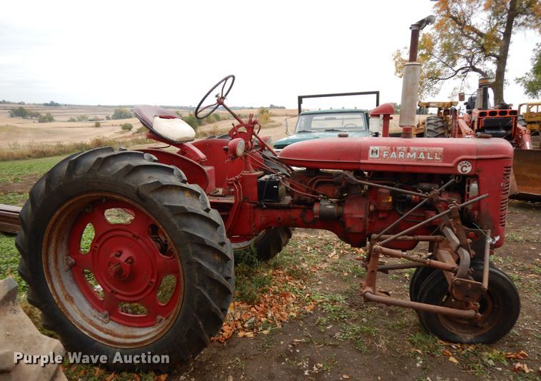 image for item DH6724 1951 Mccormick Farmall Super C  tractor
