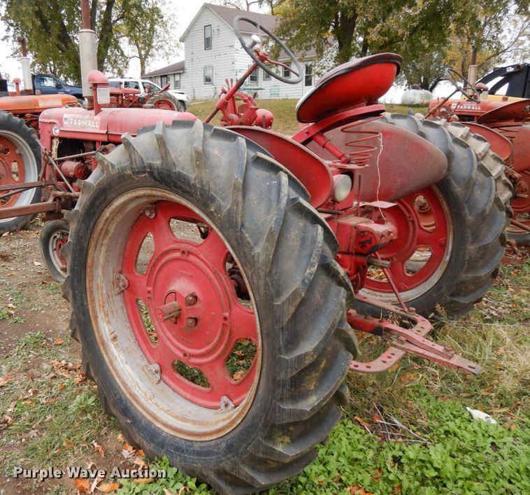 image for item DH6724 1951 Mccormick Farmall Super C  tractor