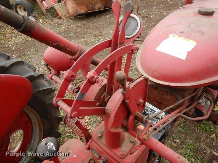 image for item DH6724 1951 Mccormick Farmall Super C  tractor